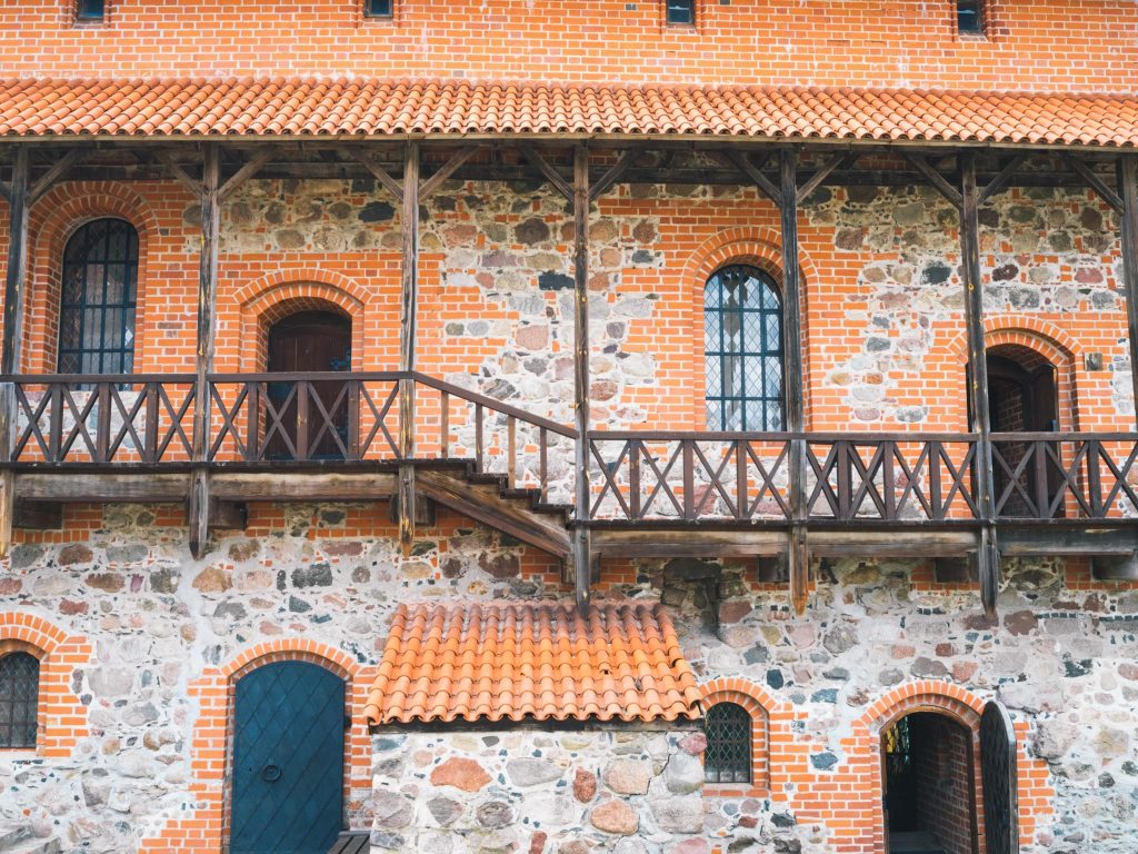 5 motive care te vor convinge să vizitezi Lituania - TRAKAI