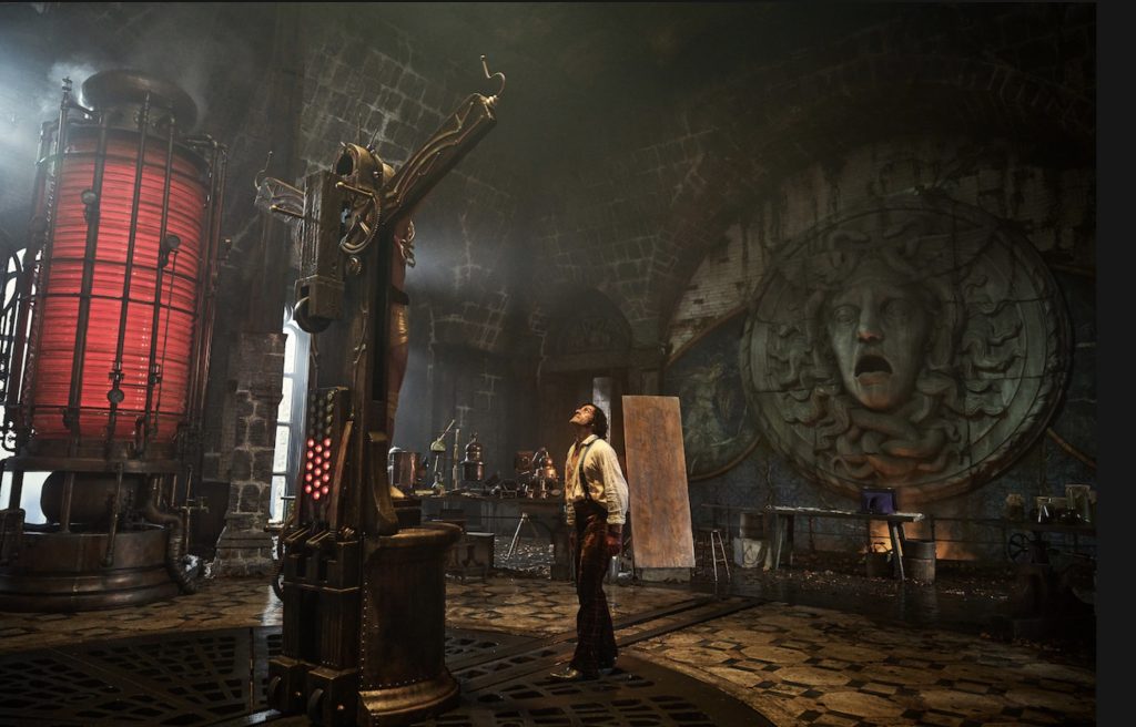 Culisele producției “Frankenstein”, noua senzație de pe streaming 1 Culisele producției “Frankenstein”, noua senzație de pe streaming