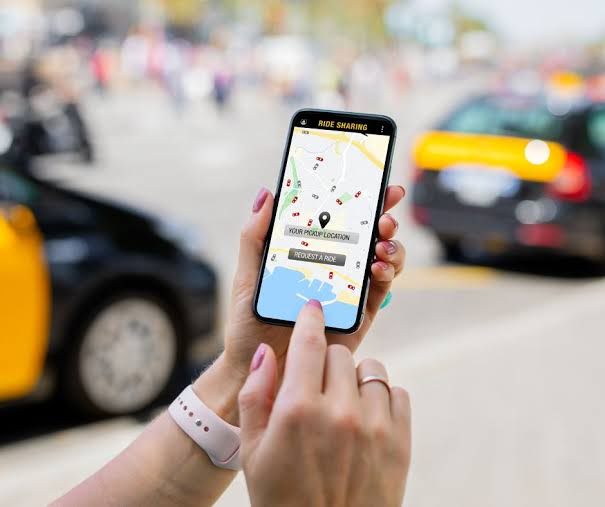 Spune-ne unde locuiești ca să îți arătăm cât de Uber ești 3 Spune-ne unde locuiești ca să îți arătăm cât de Uber ești