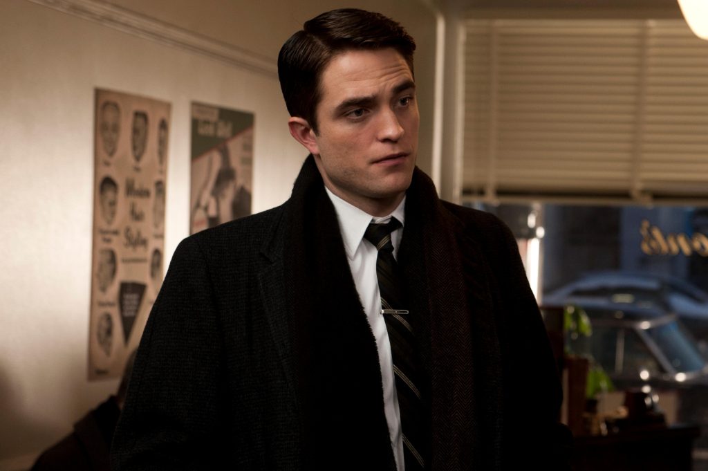 Robert Pattinson de la Razzie Awards la Veneția 1 Robert Pattinson de la Razzie Awards la Veneția